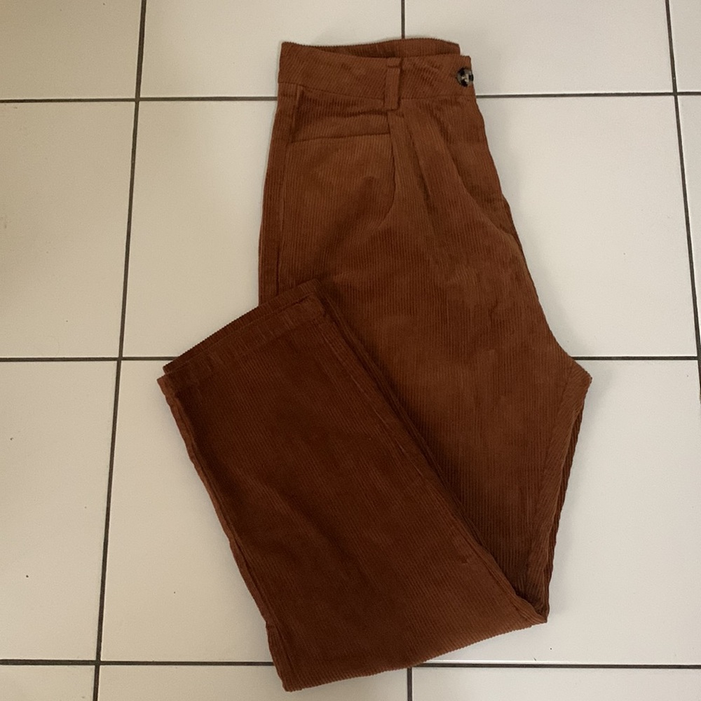 High waist corduroy trouser